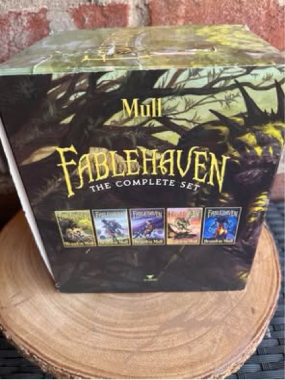 Fablehaven 5-Book Hardcover Set by Mull - Multicolor Spines - Picture 4 of 6